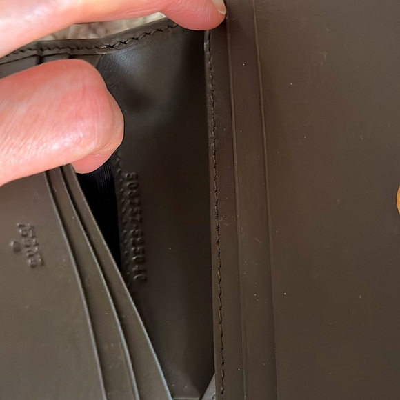 Authentic Gucci signature wallet ✨ - Picture 4 of 5